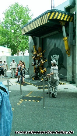Bumblebee von den Transformers im Universal Studio Park